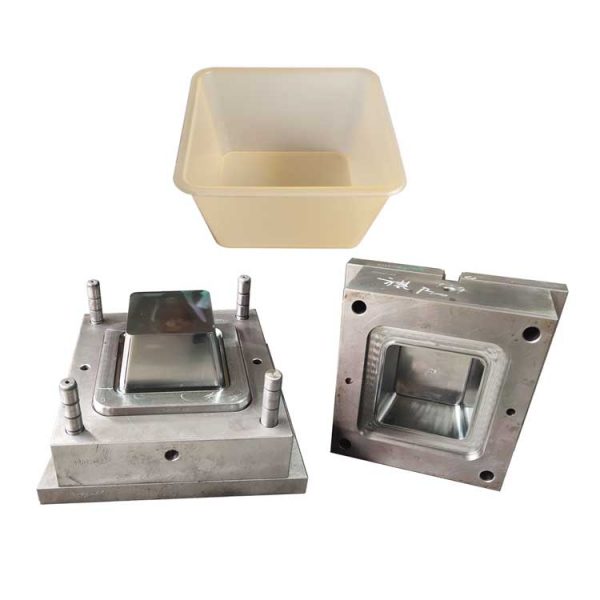 injection mold for plastic container