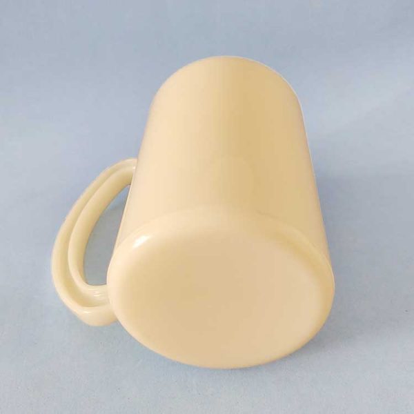 bottom view of double wall plastic cup