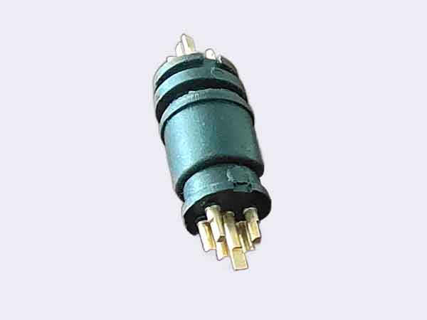 insert molded electronic connector 1