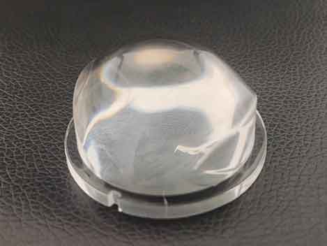 Very thick headlight lens made of PC