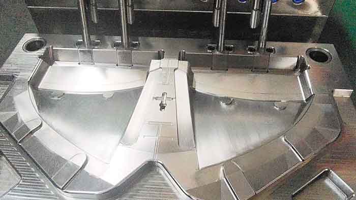 no sanding surface for precisoin injection mold