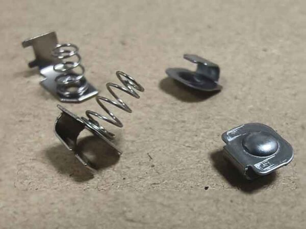 Battery Spring Contact Made by Progressive Stamping