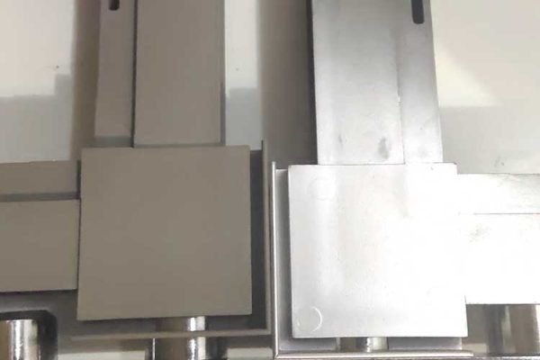 shiny surface is more sensitive to sink marks